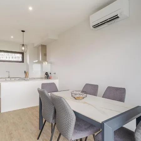 Ferienwohnung Fuer 4 Personen Ca 200 Qm In Funchal, Madeira Und Umgebung * Funchal (Madeira)