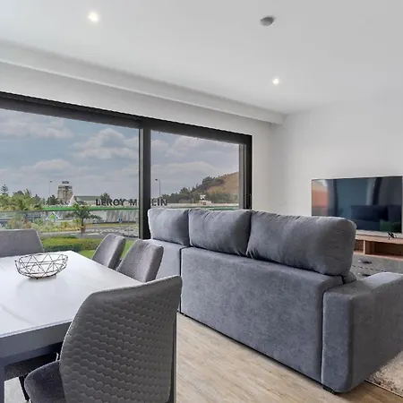 Ferienwohnung Fuer 4 Personen Ca 200 Qm In Funchal, Madeira Und Umgebung *